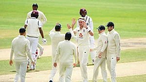 انگلینڈ نے جیتی وزڈن ٹرافی، ویسٹ انڈیز کو 269 رنز سے ہریا