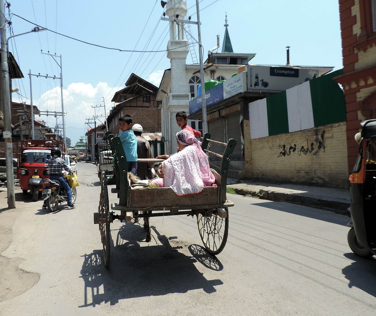 کشمیر: کورونا میں مبتلا مزید چار افراد کی موت