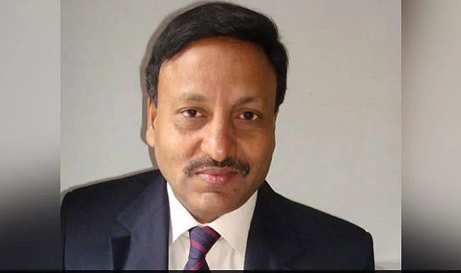 سابق سکریٹری برائے مالیات راجیو کمار بنائے گئے الیکشن کمشنر