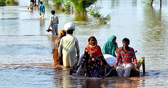 پاکستان میں بارش نے ڈھایا قہر، 3 دنوں میں 19 بچوں سمیت 64 افراد ہلاک