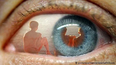 ’بچوں کو جنسی تشدد کا نشانہ زیادہ تر قابل بھروسہ افراد ہی بناتے ہیں‘