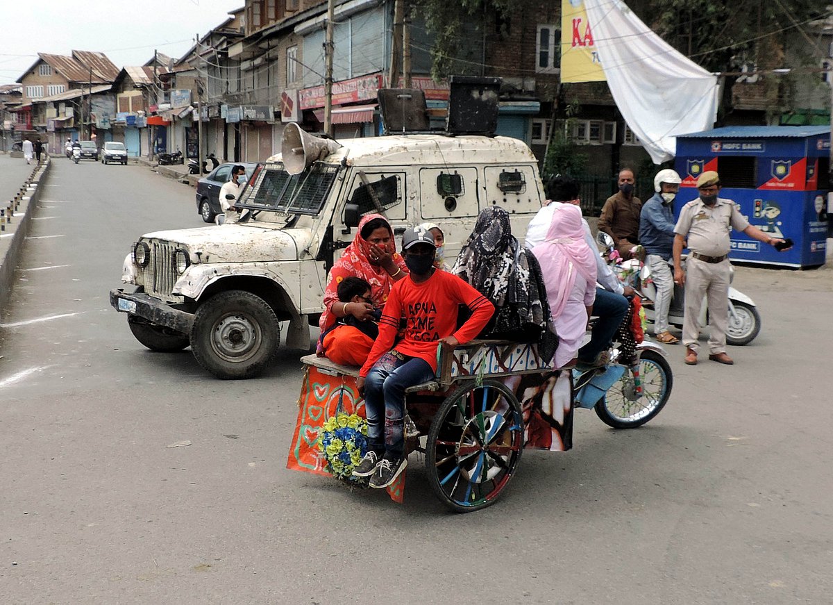 عید الاضحیٰ: کشمیر میں مسلسل تیسری عید لاک ڈاؤن کی نذر