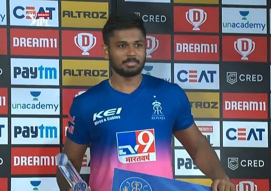 آئی پی ایل 2020: کوئی بھی کھلاڑی دھونی کی طرح نہیں کھیل سکتا، سنجو سیمسن