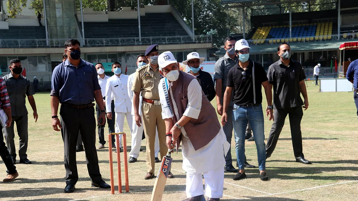 لیفٹیننٹ گورنر منوج سنہا، تصویر یو این آئی