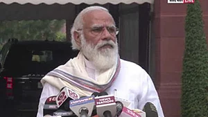 پورا ملک فوج کے جوانوں کے پیچھے کھڑا ہے: مودی