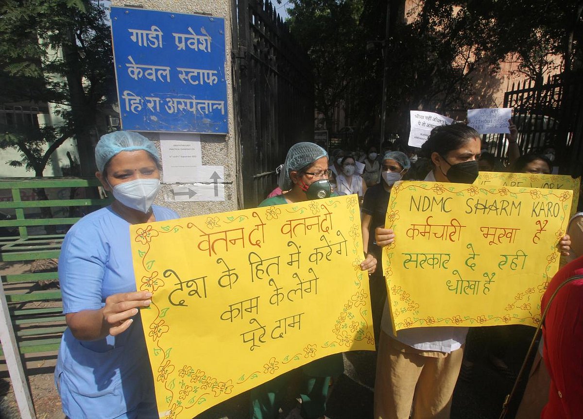 اہم خبریں: ریا چکرورتی ایک ماہ بعد جیل سے ہوئیں رہا