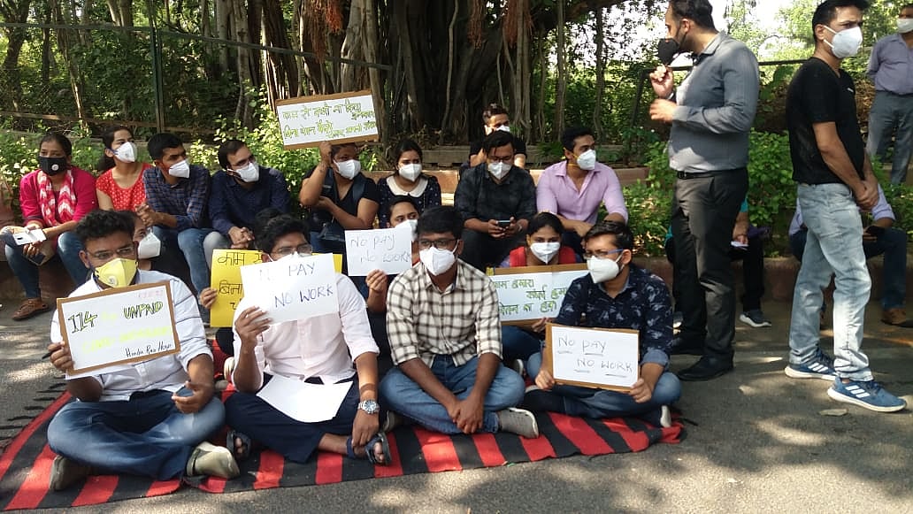 اہم خبریں: ریا چکرورتی ایک ماہ بعد جیل سے ہوئیں رہا