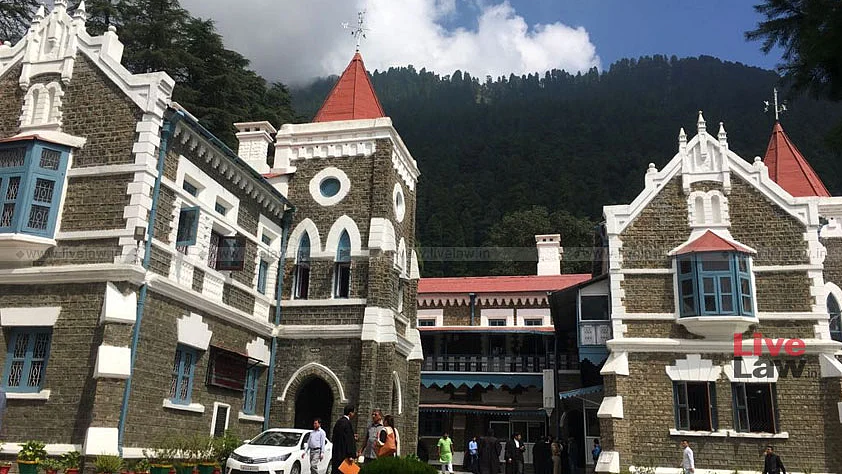 فائل تصویر سوشل میڈیا بشکریہ لائیو لا