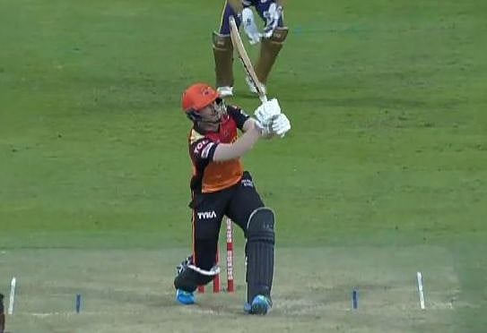 آئی پی ایل 2020: عرفان پٹھان اور ہربھجن نے عبدالصمد کو مستقبل کا بڑا کھلاڑی قرار دیا