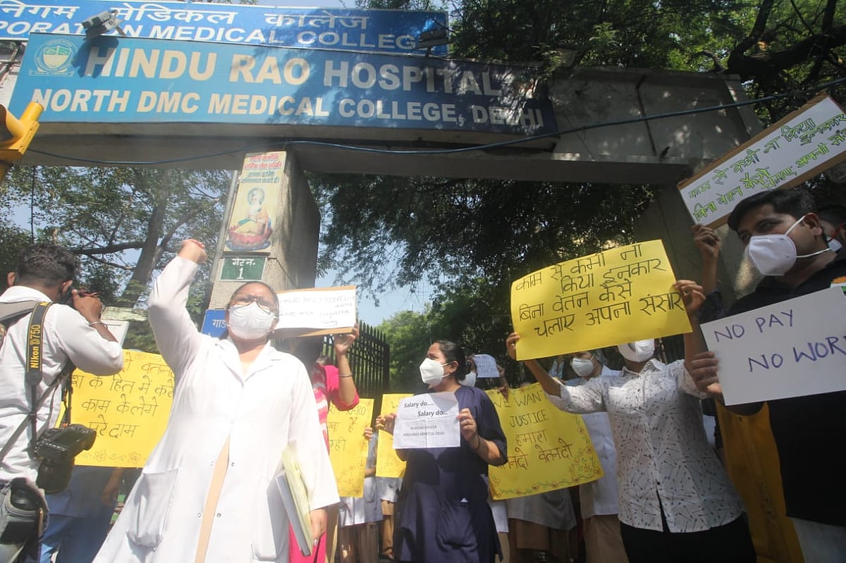 اہم خبریں: ریا چکرورتی ایک ماہ بعد جیل سے ہوئیں رہا