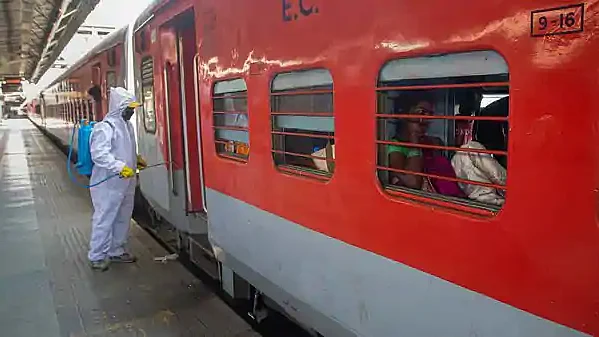 تصویر سوشل میڈیا