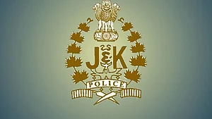 لوگ سوشل میڈیا پر فرقہ ورانہ تناؤ کا سبب بننے والا مواد مشتہر نہ کریں: جموں پولیس