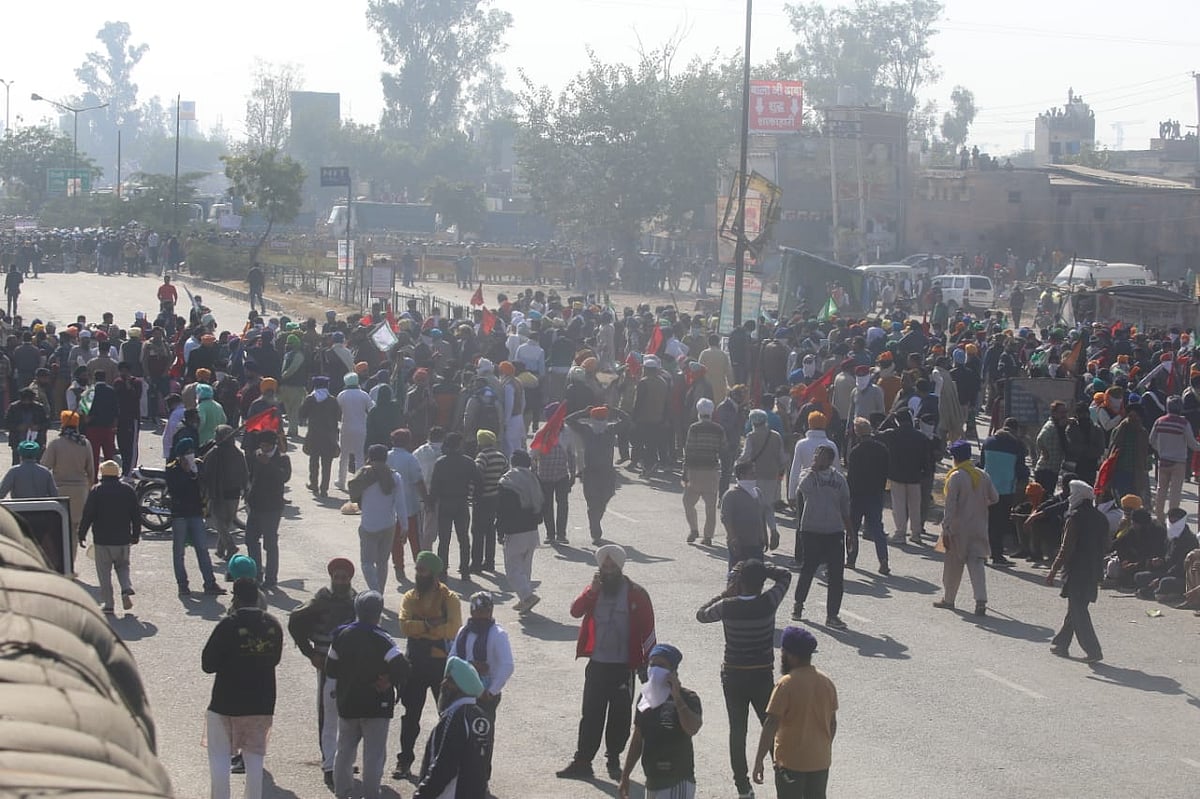 اسٹیڈیوں میں عارضی جیل قائم کرنے کی اجازت مانگنے پر کانگریس نے کہا، ’بی جے پی جنرل ڈائر بن چکی ہے‘