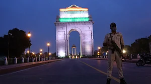 دہلی: مودی حکومت بدلنے جا رہی ’راج پتھ‘ کا نام، نیا نام ہوگا ’کرتویہ پتھ‘