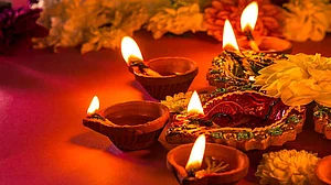 عیدِ چراغاں: دنیا کے کئی ملکوں میں دیوالی کی دھوم
