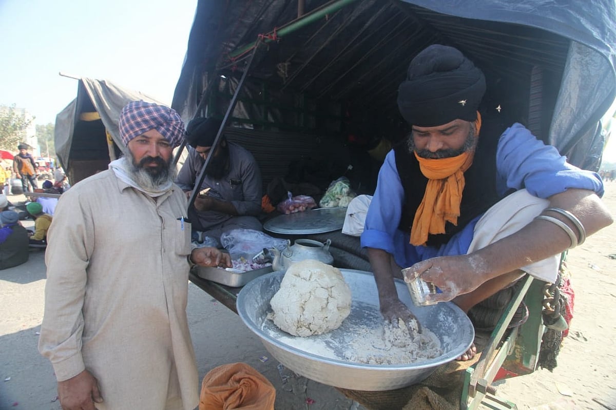 اسٹیڈیوں میں عارضی جیل قائم کرنے کی اجازت مانگنے پر کانگریس نے کہا، ’بی جے پی جنرل ڈائر بن چکی ہے‘