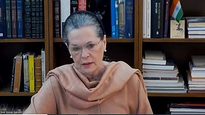 دلتوں کی بہبود کے لئے سونیا نے اُدھو ٹھاکرے کو لکھا خط، شیوسینا نے کیا خیر مقدم