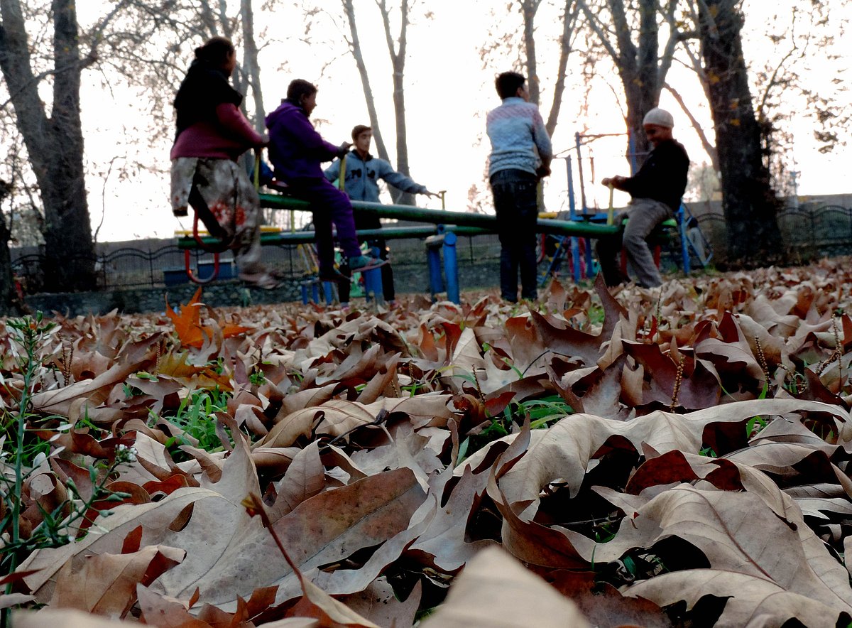 کشمیر: خشک موسم کے بیچ برف و باراں کے ایک اور مرحلے کی پیش گوئی