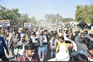کانگریس کی ’گائے بچاؤ، کسان بچاؤ یاترا‘ پر یوگی حکومت کی قدغن، اجے للو سمیت سینکڑوں کارکنان گرفتار