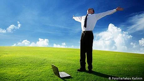 ملازمين کو ای ميل پر کرسمس بونس کی خوشخبری، ہيکنگ سے بچنے کا امتحان نکلی