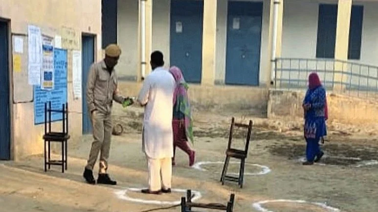 تصویر بشکریہ ٹوئٹر / @newstracklive