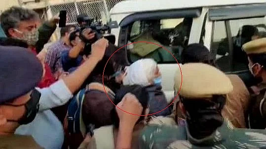 بلقیس بانو، تصویر سوشل میڈیا