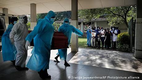 سری لنکا، مسلمانوں کی لاشیں جلانے پر کشیدگی