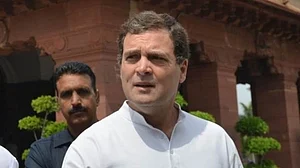 دفاعی امور کی پارلیمانی کمیٹی کی میٹنگ سے راہل گاندھی کا واک آؤٹ، جانیے وجہ