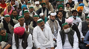 کیا کسان نیا سال اپنے گھر والوں کے ساتھ منا پائیں گے؟ مرکز اور کسانوں کے بیچ بات چیت آج