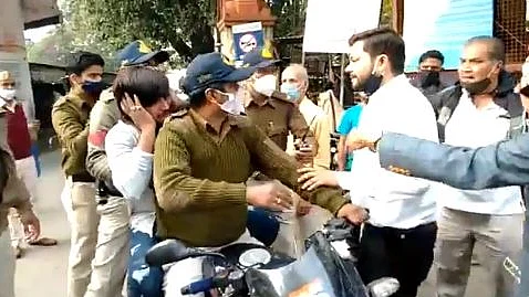 تصویر ویڈیو گریب ٹوئٹر @hussainhaidry