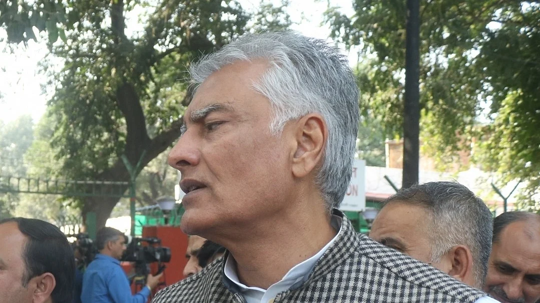 سنیل جاکھڑ، تصویر آئی اے این ایس