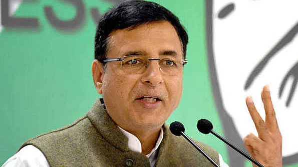 <div class="paragraphs"><p>کانگریس لیڈر آر ایس سرجے والا (فائل) / تصویر یو این آئی</p></div>