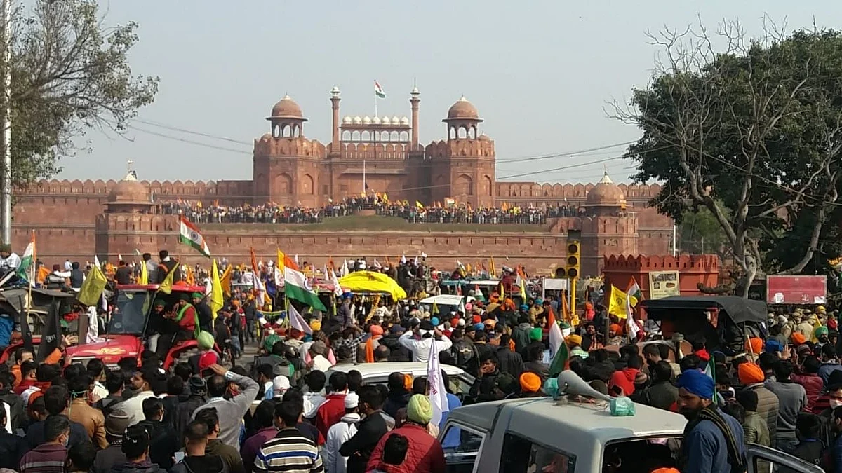 لال قلع تشدد: سی آئی ایس ایف جوانوں پر تلوار چلانے والا ملزم گرفتار!