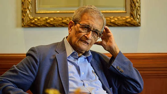 <div class="paragraphs"><p>امرتیہ سین، تصویر یو این آئی</p></div>