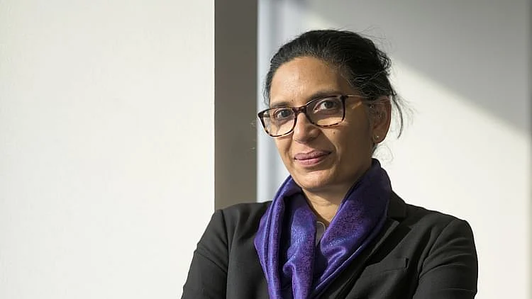 آخر کون ہیں ہند نژاد خاتون بھوّیہ لال جو بنائی گئیں ناسا کی کارگزار صدر؟