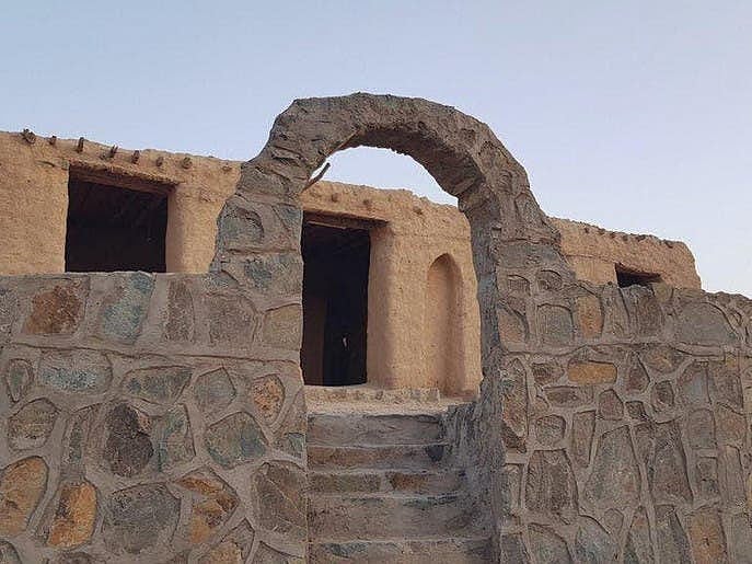 سعودی عرب میں کھجوروں اور چشموں کا 2 ہزار سال پرانا گاؤں