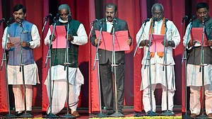 بہار کابینہ توسیع: حلف برداری کے بعد سبھی 17 نئے وزراء کو قلمدان تقسیم