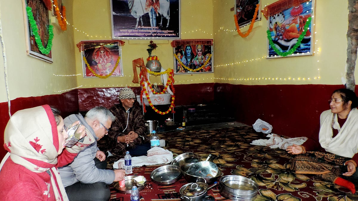 شیتل ناتھ مندر، تصویر یو این آئی