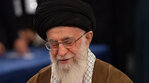 جنگ سے قبل ہی ایران کی حمایت یافتہ 6 پراکسی تنظیموں نے امریکہ کے سامنے خود سپردگی کر دی!