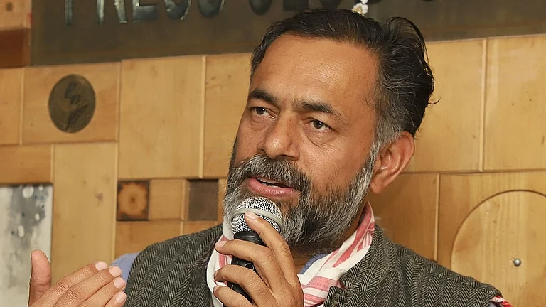 دہلی-این سی آر میں پٹاخوں پر پابندی مؤثر نہ ہونے پر سپریم کورٹ برہم، مرکز کو جامع پالیسی بنانے کا حکم