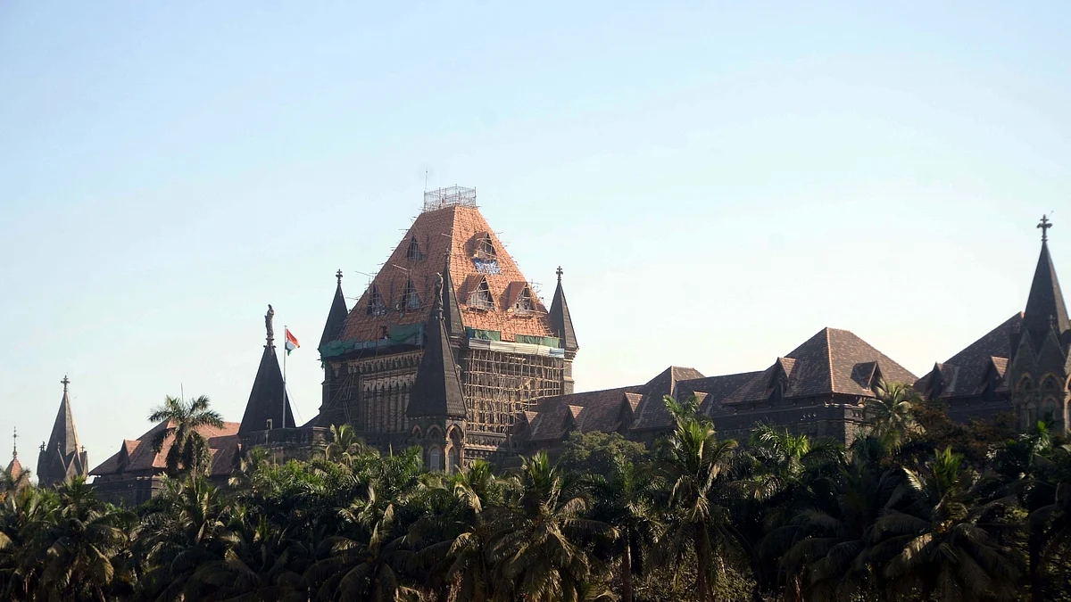 بامبے ہائی کورٹ، تصویر آئی اے این ایس