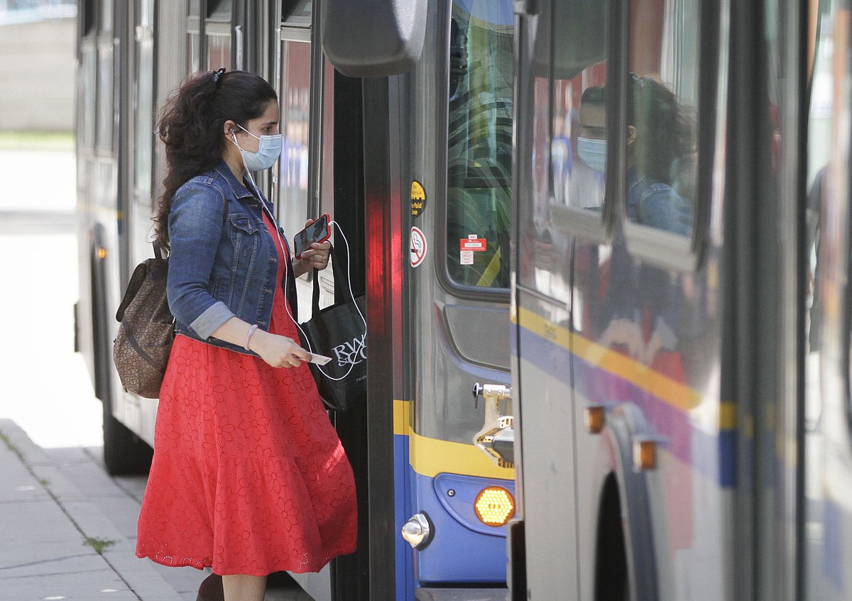 امریکہ: اوکلاہوما میں کورونا پابندیاں ہٹالی گئیں