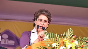 کانگریس سے منسلک 30 ٹوئٹر اکاؤنٹ بلاک، پرینکا نے ٹوئٹر پر لگایا حکومت کے ساتھ مل کر جمہوریت کا گلا گھونٹنے کا الزام