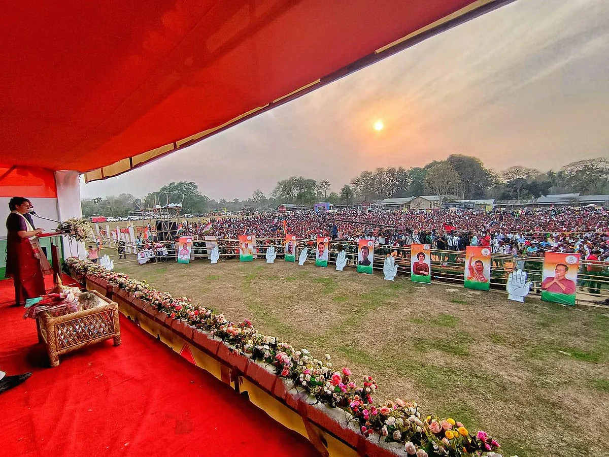 پرینکا گاندھی، تصویر @INCIndia