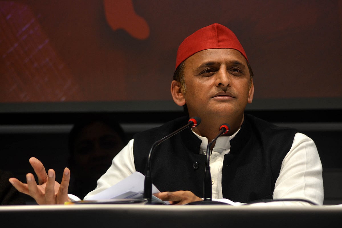 مزدوروں کی نقل مکانی کا سنگین معاملہ امن و امان کے لیے چیلنج: اکھلیش یادو