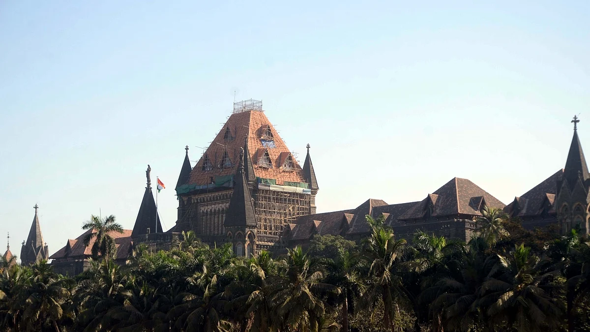 بامبے ہائی کورٹ، تصویر آئی اے این ایس