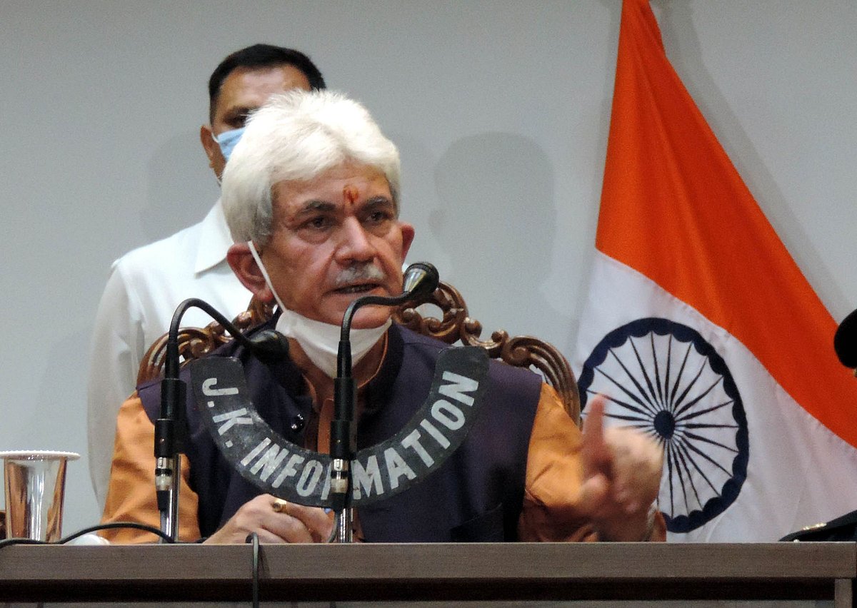 عوام کو بھروسہ دلانا چاہتا ہوں کہ کسی بے گناہ کے خلاف کوئی کارروائی عمل میں نہیں لائی جائے گی : منوج سنہا