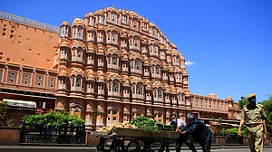 راجستھان میں کورونا کی تباہی میں نمایاں کمی، جھالاواڑ اور جالور اضلاع وبا سے آزاد