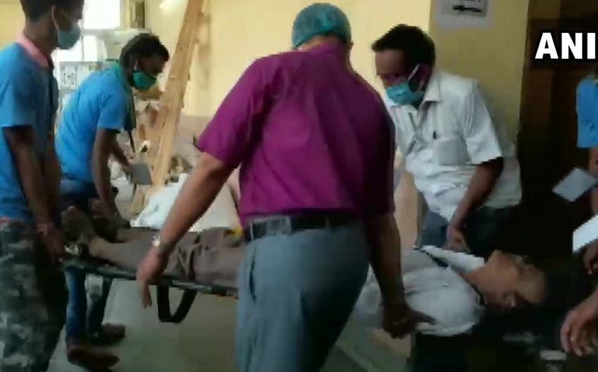 ووٹوں کی گنتی میں بھی اڑ تی نظر آ رہی ہیں کورونا  ضابطوں کی دھجیاں !