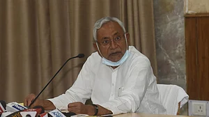 کورونا پھیلاؤ سے پریشان نتیش نے لوگوں سے شادی تقاریب ملتوی کرنے کی درخواست کی